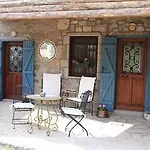 Nar * Assos